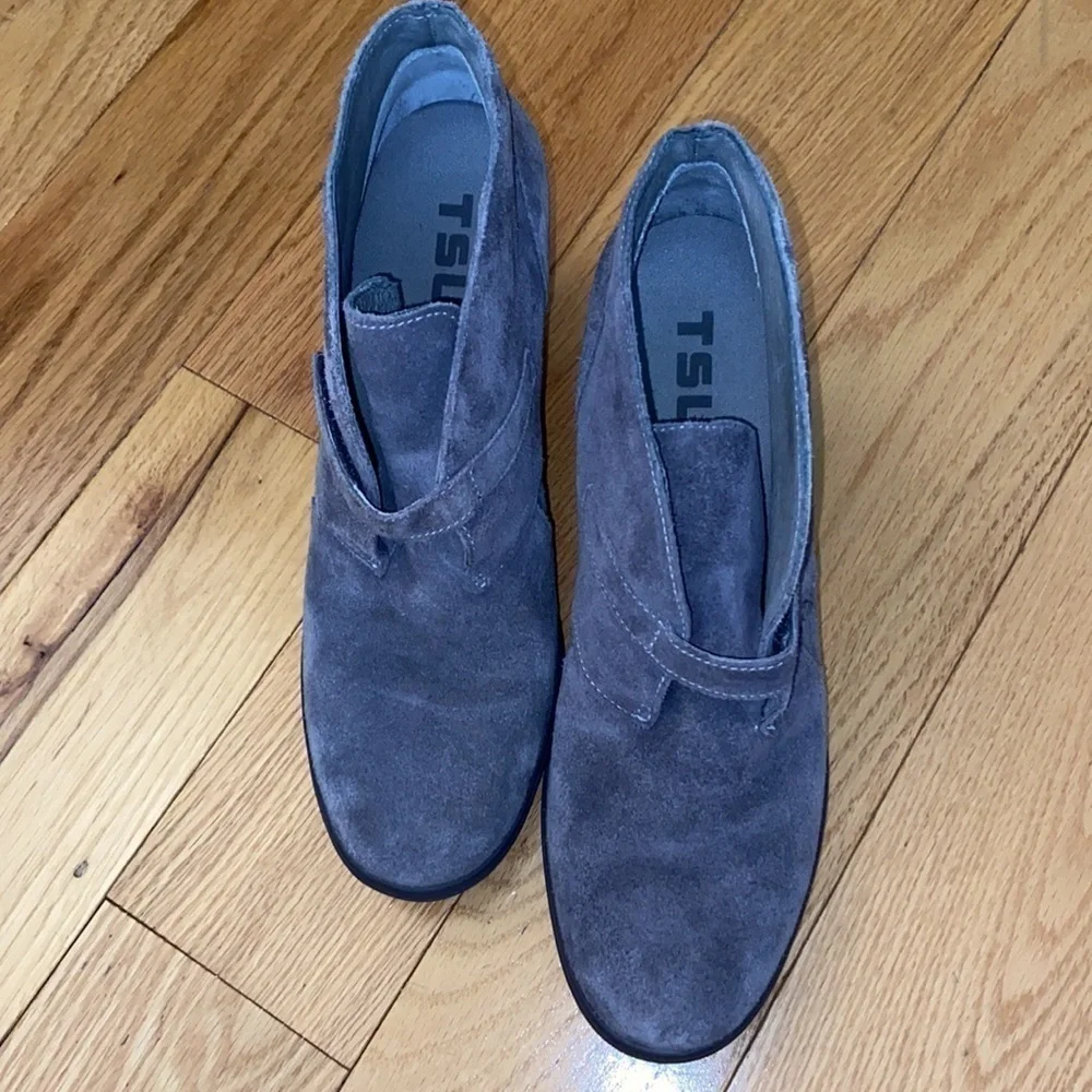 Tsubo grey size suede
